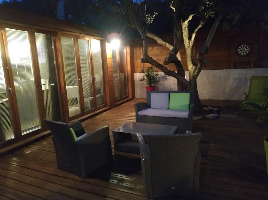 Studio Jacuzzi Prive A 8 Min A Pied De La Plage Lejlighed La Ciotat Eksteriør billede