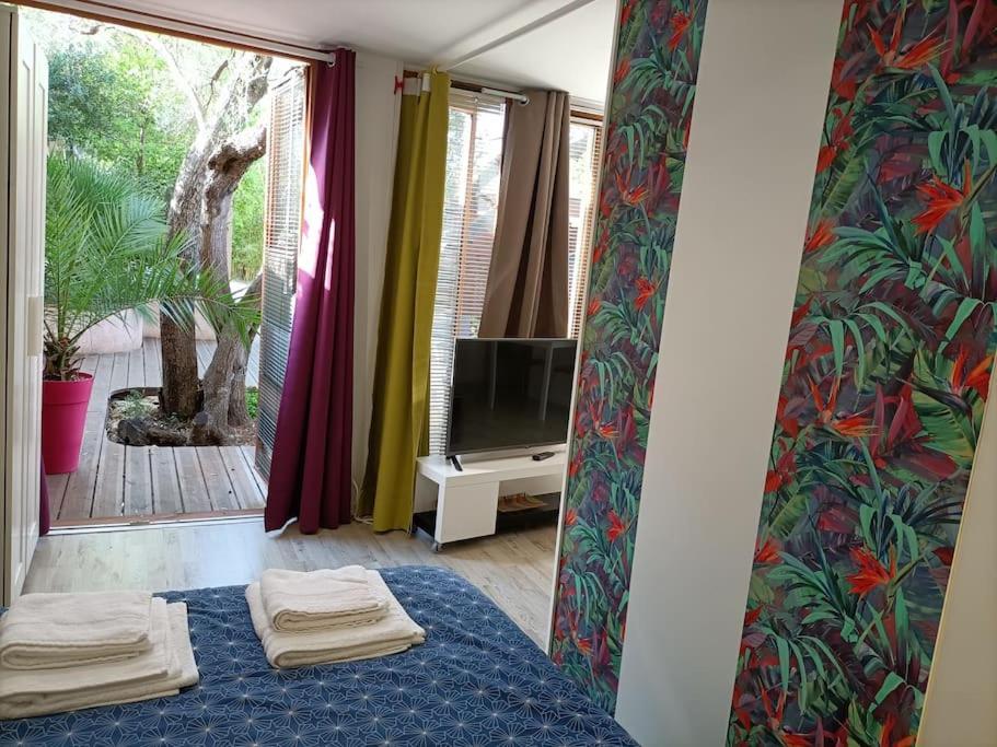 Studio Jacuzzi Prive A 8 Min A Pied De La Plage Lejlighed La Ciotat Eksteriør billede