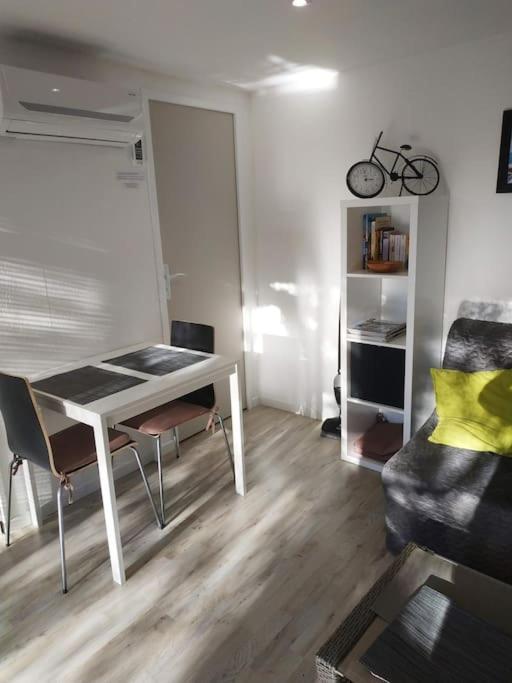 Studio Jacuzzi Prive A 8 Min A Pied De La Plage Lejlighed La Ciotat Eksteriør billede