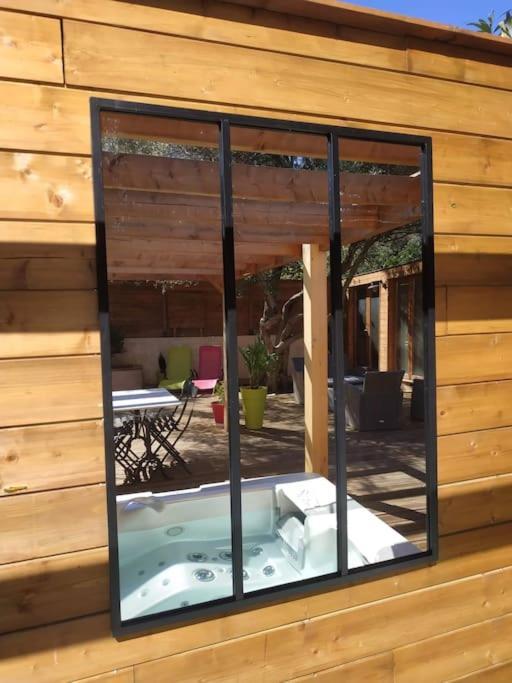 Studio Jacuzzi Prive A 8 Min A Pied De La Plage Lejlighed La Ciotat Eksteriør billede