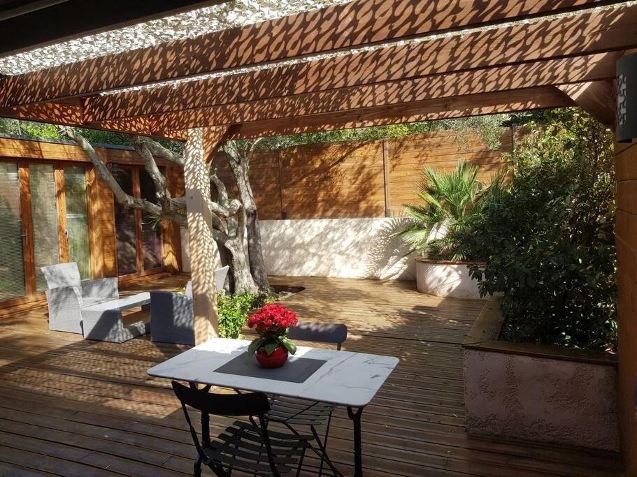 Studio Jacuzzi Prive A 8 Min A Pied De La Plage Lejlighed La Ciotat Eksteriør billede
